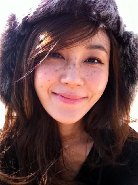 Kim Ha Neul Reveals Photos of Her Freckled Face