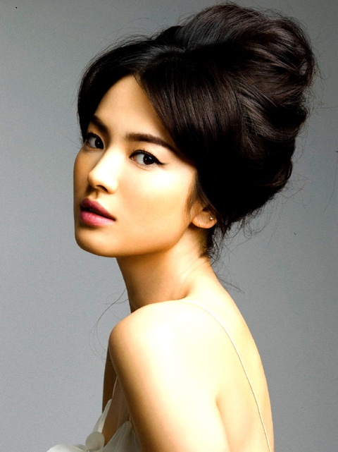 Song Hye Kyo Sues 41 Netizens for Defamation