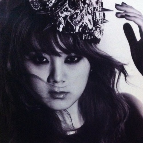 Wonder Girls’ Hyerim’s Date with Her Mother