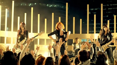 Lim Jeong Hee Releases "Golden Lady" MV