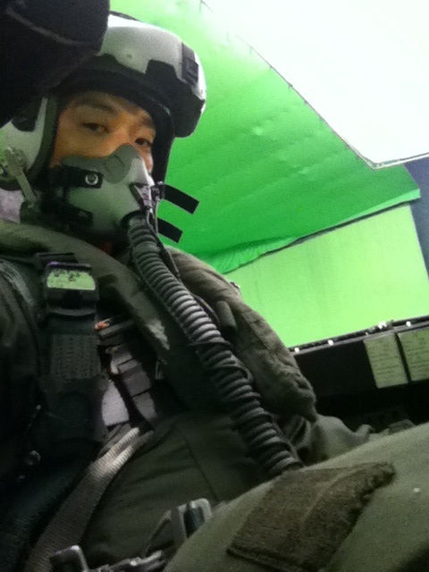 Rain Tweets “I Can’t Breathe” from New Movie Set