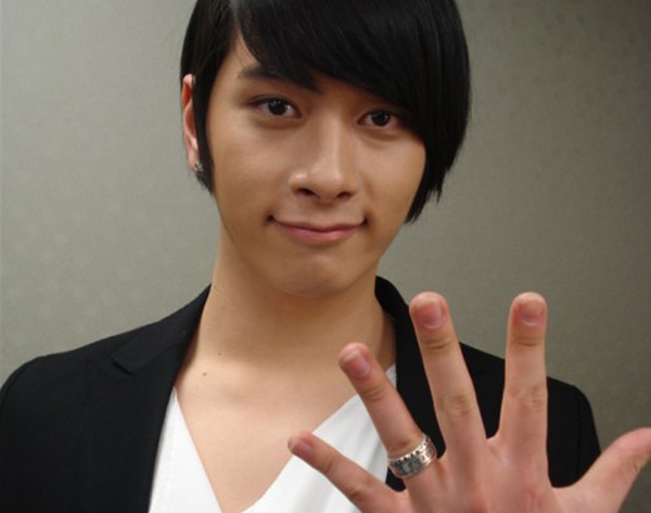 2PM’s Chansung Cast for Japanese Drama “Phantom Thief Royal”