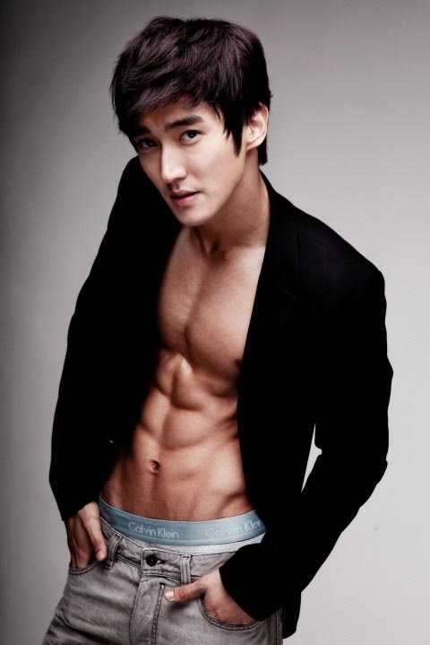 Choi Siwon Joins Athena