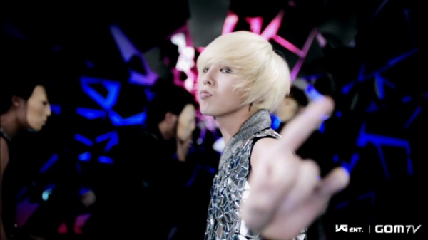 GDragon Voted #1 As The ‘Overrated Singer Songwriter’
