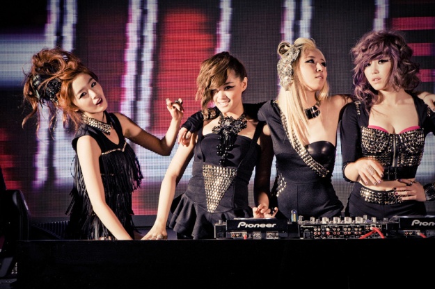 Secret’s Concept Photos For "Moving In Secret" Revealed