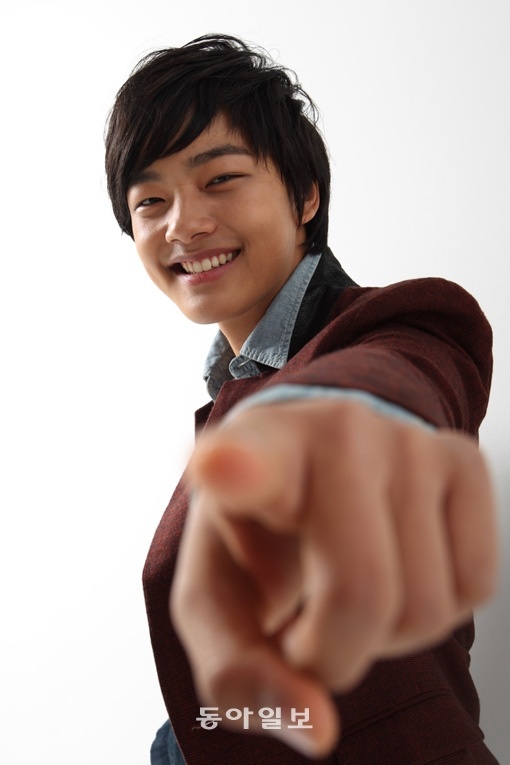 Yeo Jin Goo "Acting Is My Stress Reliever"