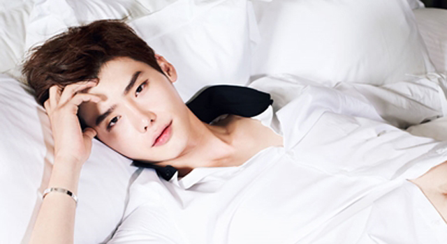 El contrato de Lee Jong Suk con su actual agencia ha expirado