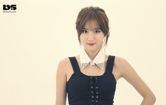 Jisoo de Tahiti muestra una oferta de un supuesto “patrocinador”, la agencia tomará acciones legales