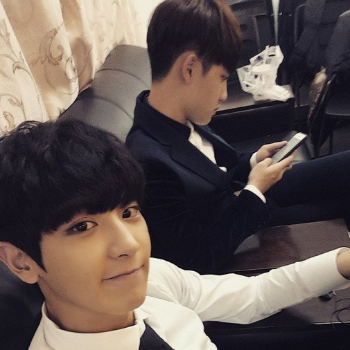 Chanyeol de EXO confuso al desearle a D.O un feliz cumpleaños