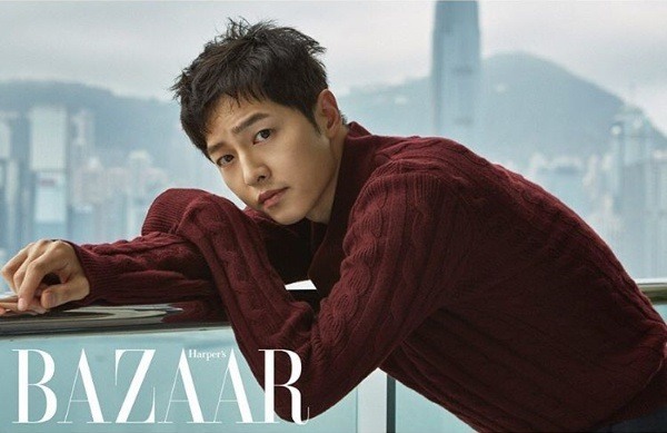 Song Joong Ki aparecerá en la próxima edición de la revista “Harper’s Bazaar”
