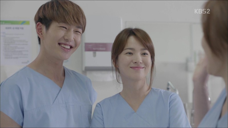 Onew comenta sobre su experiencia en “Descendants of the Sun”