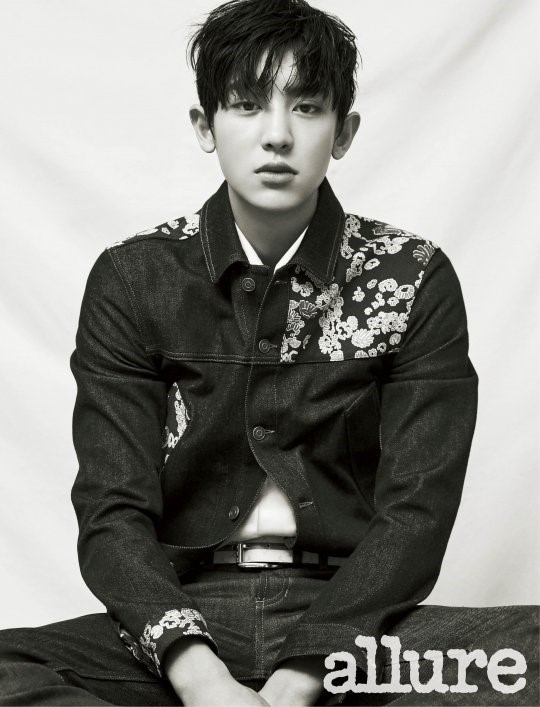 Chanyeol de EXO cautiva con su mirada en un nuevo reportaje fotográfico