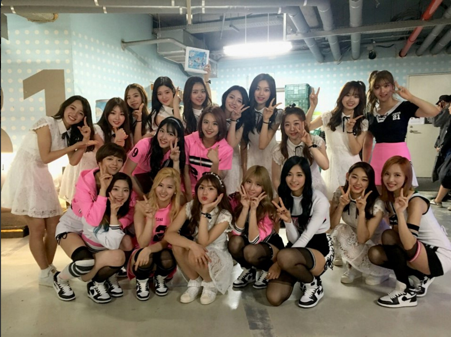 TWICE y I.O.I comparten una linda foto en el backstage de M!Countdown