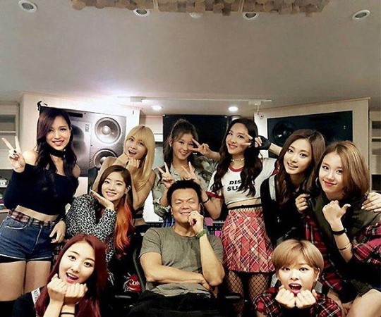 Park Jin Young revela por qué no hace canciones para TWICE y GOT7