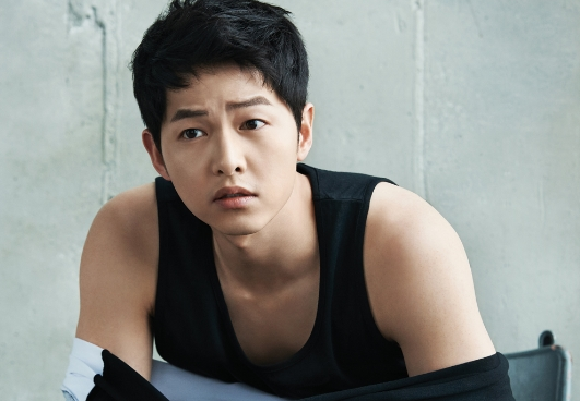Filtran foto del pasaporte de Song Joong Ki
