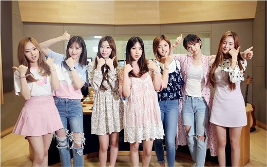 SONAMOO dice que ver videos de Girls’ Generation las ayudó en las preparaciones de su comeback