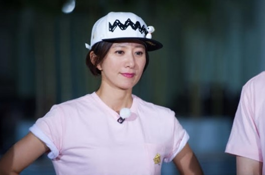 La increíble agilidad de Kim Hee Ae sorprende a los miembros y al equipo de “Running Man”