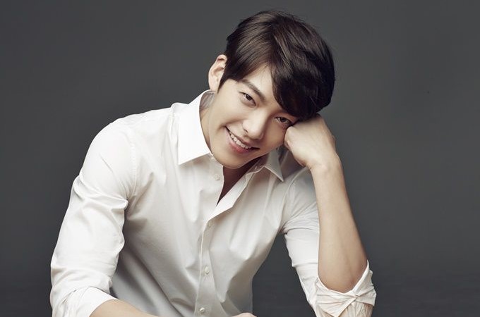 Kim Woo Bin expresa su preocupación sobre decepcionar a los fans con “Uncontrollably Fond”