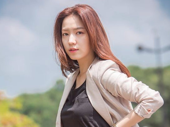 Ryu Hwa Young Aterriza En Su Primer Papel Protagonista Soompi
