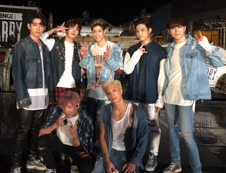 GOT7 llega a lo más alto de las listas mundiales de itunes con su nuevo álbum