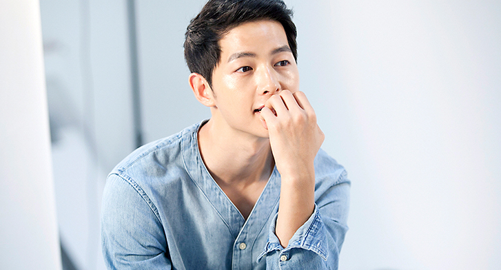 Song Joong Ki revive los sentimientos de “Descendants Of The Sun” en foto de entrenamiento