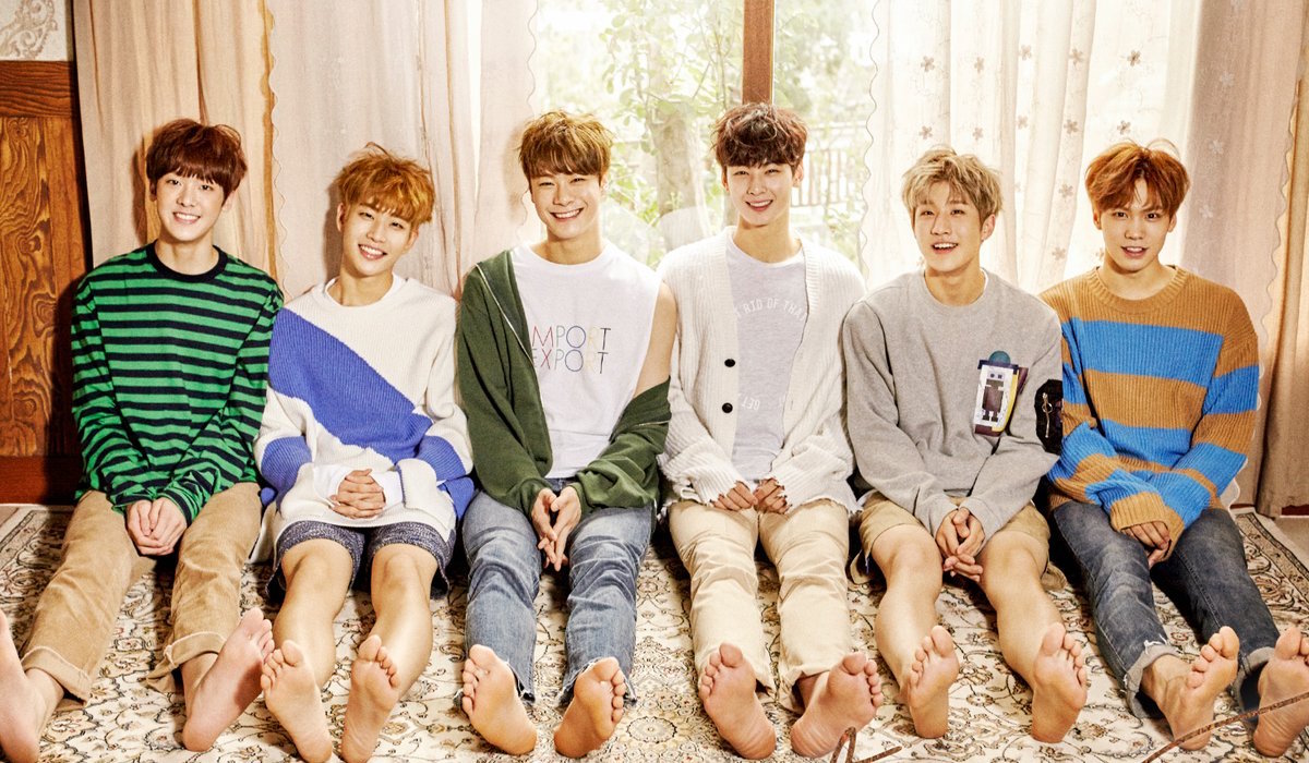 ASTRO revela adorables descripciones de canciones escritas a mano para cada pista de su próximo álbum