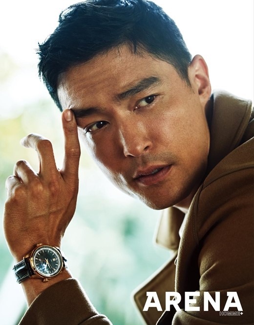 Daniel Henney revela detalles sobre su serie de acción a la revista “Arena Homme”