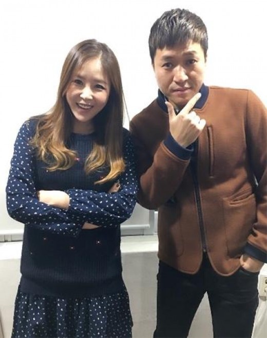 Shinji de Koyote felicita a Kim Jong Min por ganar en los KBS Entertainment Awards