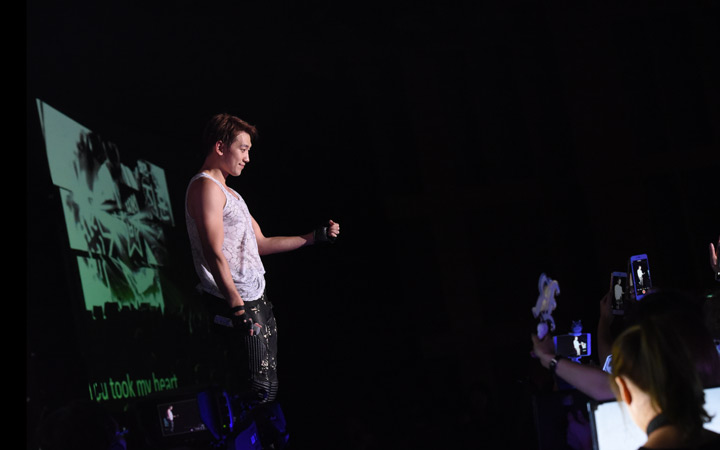 rain-singapore-official-photo