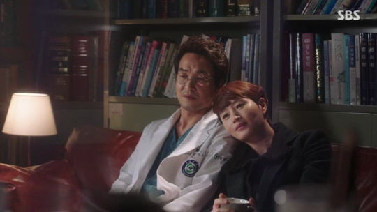 “Romantic Doctor Kim” logra un final fuerte con una precuela que ha batido récords