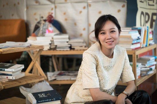 Gong Hyo Jin da su opinión sobre las diferentes personalidades de IU y Ahn So Hee