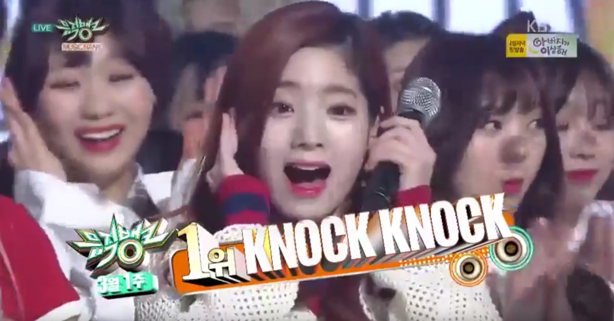 TWICE consigue su 2ª victoria por “Knock Knock” en “Music Bank”. Actuaciones de Taeyeon, Lovelyz y gugudan, entre otros