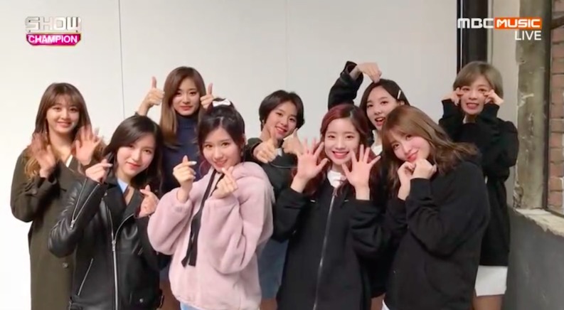 TWICE obtiene quinta victoria con “Knock Knock” en “Show Champion” – Presentaciones de BTS, BTOB y más