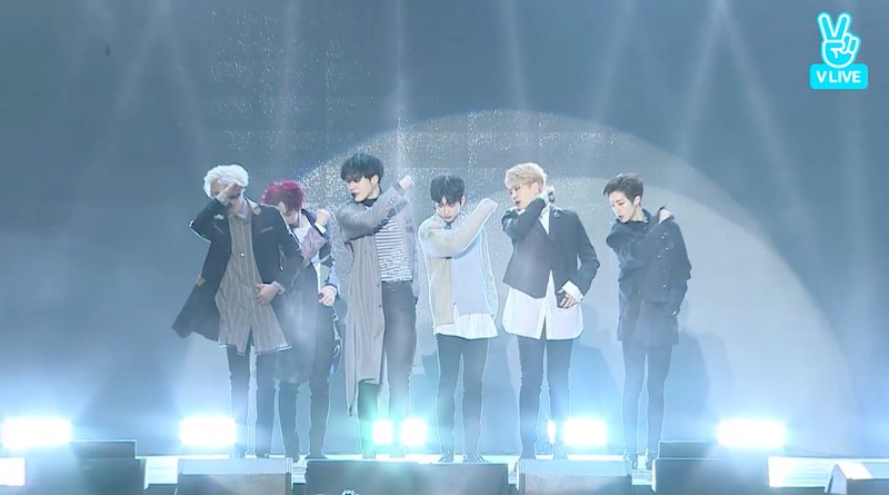 GOT7 actúa por primera vez con “Never Ever” en su showcase