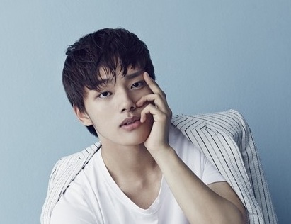 Yeo Jin Goo acepta la oferta para interpretar a mártir patriótico en una nueva película sobre el movimiento democrático