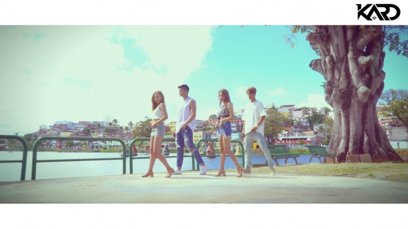 KARD da un adelanto de la coreografía de “Hola Hola”