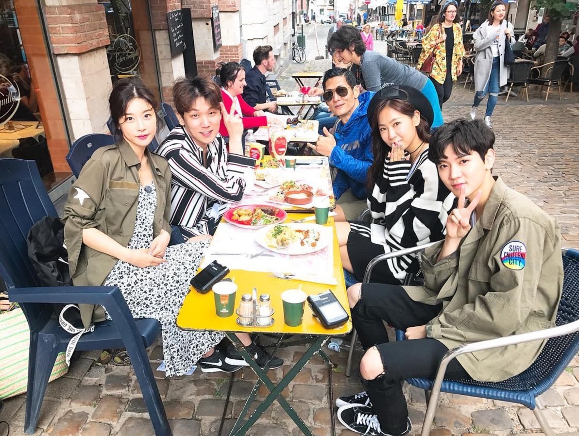 Ren de NU’EST comparte primer vistazo de nuevo programa de variedades + el elenco comparte selfies