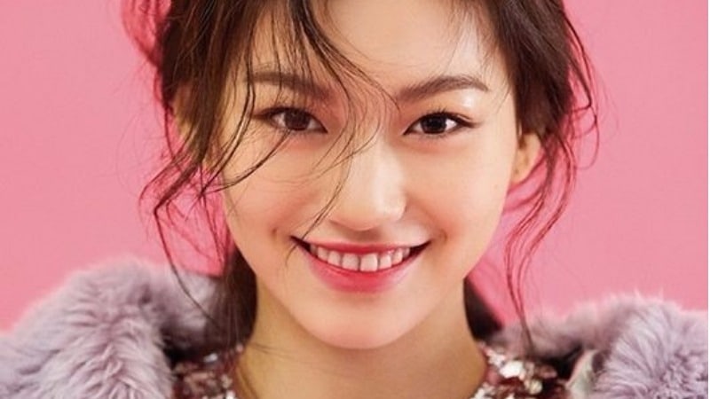 Kim Doyeon de Weki Meki es una “Representante de la Belleza Adolescente”