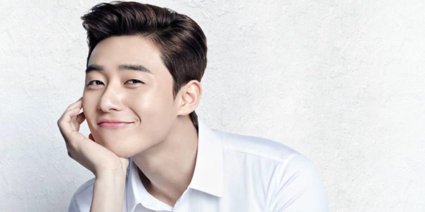 Park Seo Joon, ícono de la comedia romántica, revela cómo fue su propia vida amorosa en la universidad