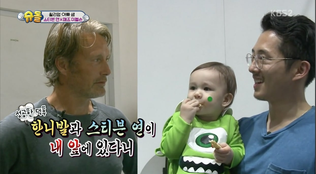 William asiste a Comic Con e interactúa con Steven Yeun y Mads Mikkelsen
