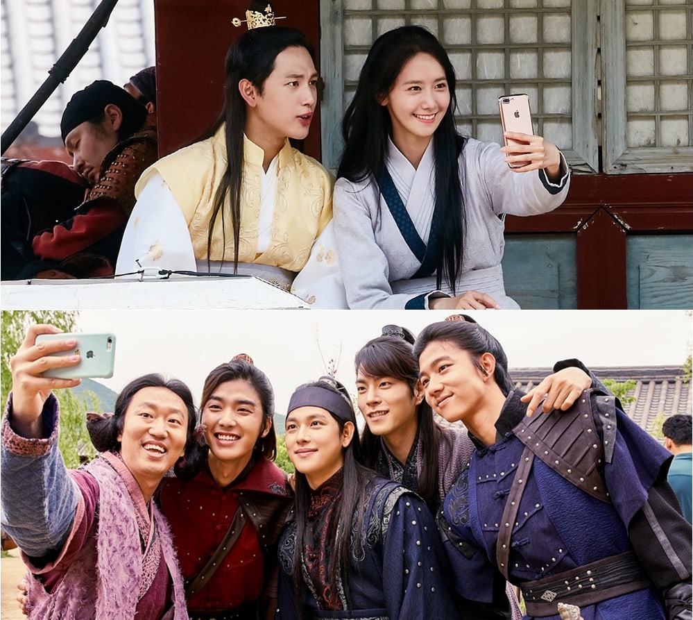 El elenco de “The King Loves” se asegura de capturar cada momento dulce en el set
