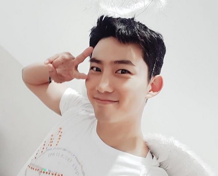 Reveladas fotos de Taecyeon de 2PM en el entrenamiento militar