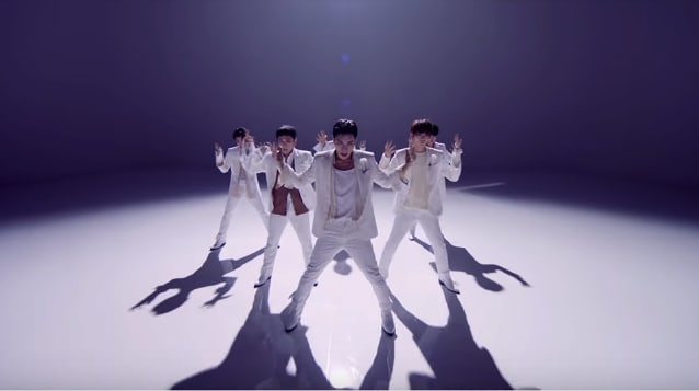 JBJ debuta con el MV de “Fantasy”