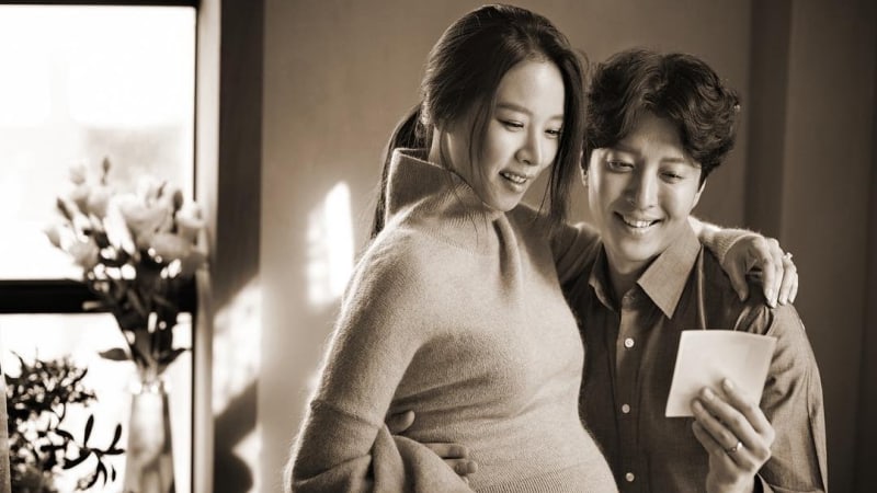 Jo Yoon Hee muestra su panza de embarazo en una nueva foto