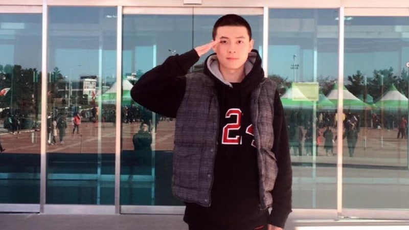 Buffy, ex miembro de MADTOWN, se alista en los infantes de marina y agradece a los fans por su apoyo