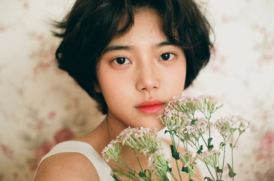 Minseo, éxitosa solista en los charts, comparte cómo es que casi debuta como una ídolo y como una integrante de GFRIEND