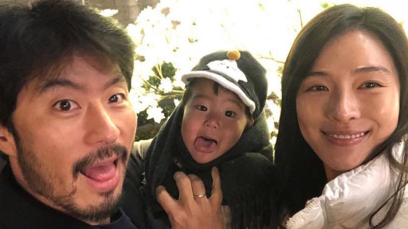 Kahi comparte una preciosa ecografía de su segundo bebé