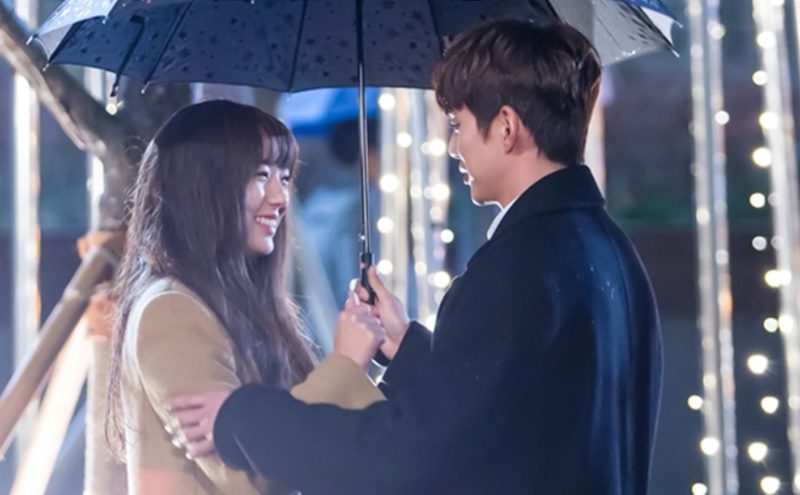 Yoo Seung Ho y Chae Soo Bin tienen un gran momento grabando escena de beso para “I Am Not A Robot”