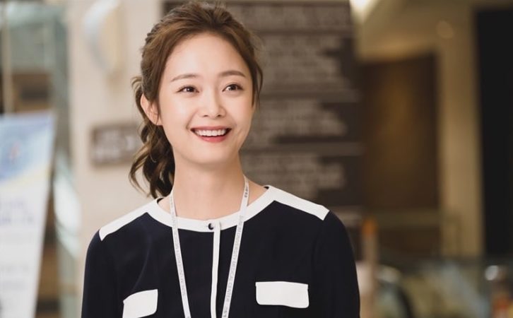 Jun So Min muestra dedicación y pasión mientras se prepara para su rol en el drama “Cross”
