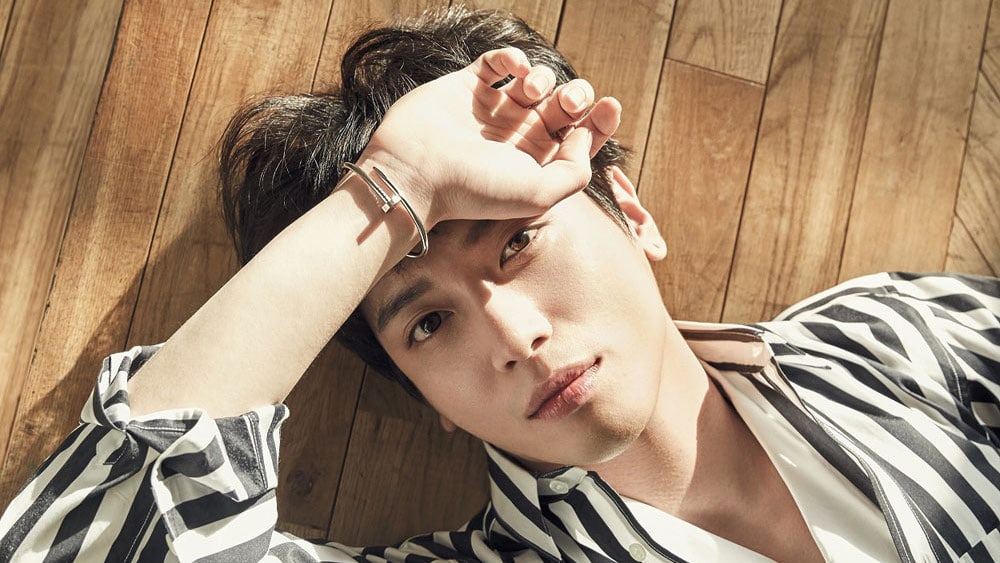 FNC niega que Jung Yong Hwa solicitase su admisión en la Universidad de posgrado para retrasar su ingreso en el ejército